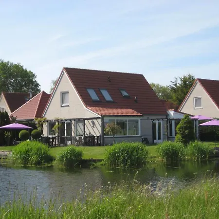 Ferienhaus Am Wasser - Medemblik Villa *